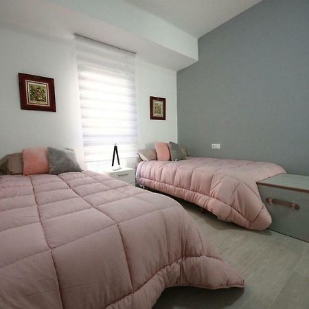 Ivam Esquife Apartment Valencia Exterior photo